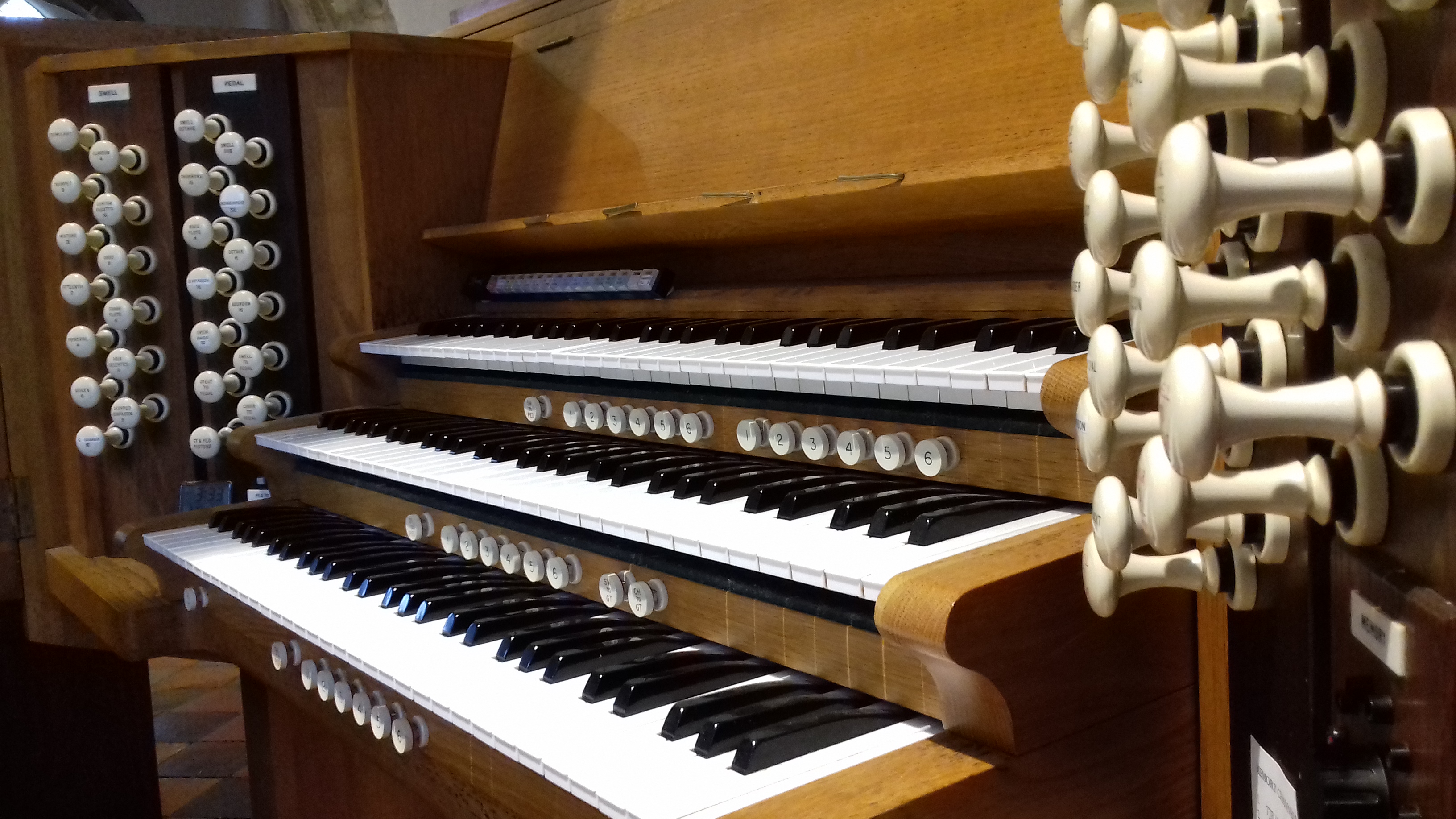 Organ Console